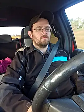 dakotafail92 online show from October 30, 2025, 9:15 pm