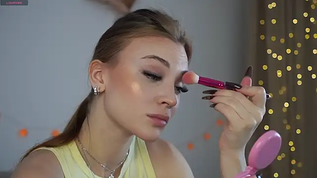 beckymadsons online show from March 13, 2026, 11:28 am