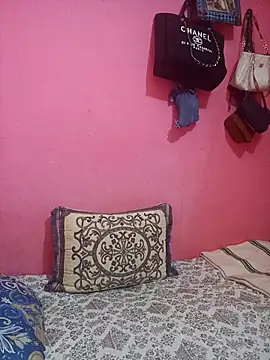 Snapshot of sondimila chatting on April 27, 2026, 3:21 pm sondimila online show from April 27, 2026, 3:21 pm