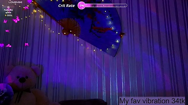 Snapshot of ArianaLight chatting on May 3, 2026, 4:24 pm ArianaLight online show from May 3, 2026, 4:24 pm