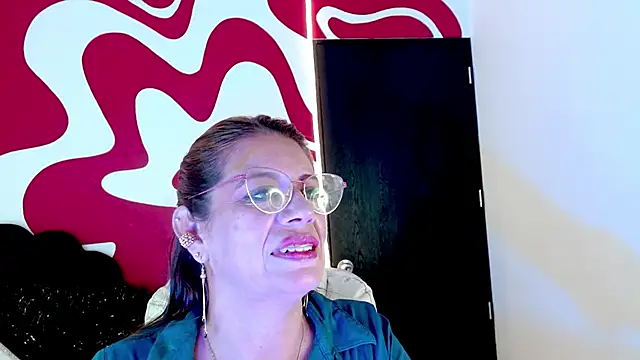 Snapshot of channelsmith_55 chatting on May 22, 2026, 1:28 pm channelsmith 55 online show from May 22, 2026, 1:28 pm