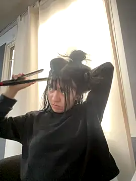 Snapshot of angie_rousse_ chatting on November 14, 2025, 12:37 pm angie rousse online show from November 14, 2025, 12:37 pm