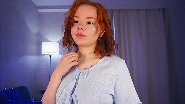 MelodyHasbrouck online show from November 17, 2025, 6:41 am