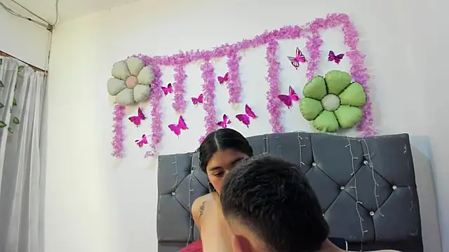 Snapshot of Kata_loveJack09 chatting on October 29, 2025, 8:43 pm Kata loveJack09 online show from October 29, 2025, 8:43 pm