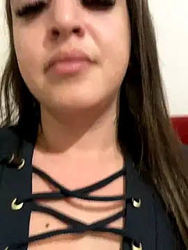 Snapshot of manu8325 chatting on November 29, 2025, 2:14 am manu8325 online show from November 29, 2025, 2:14 am