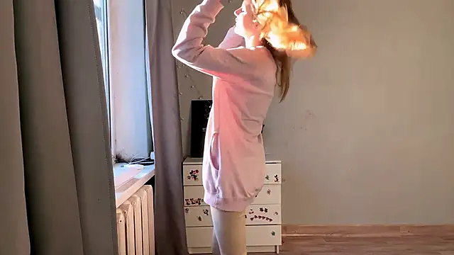  petaI online show from December 16, 2025, 6:07 am