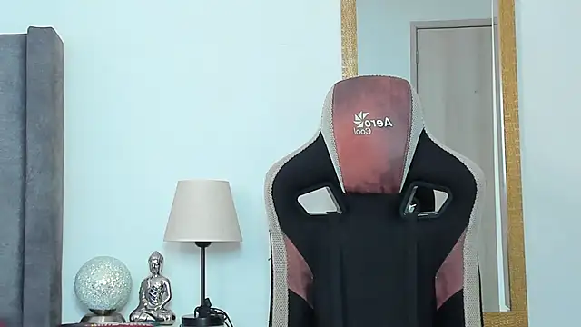 Ken mailik1 online show from April 18, 2026, 5:39 pm