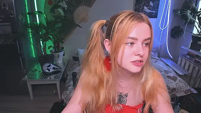 Alexa  Pirs online show from October 13, 2025, 12:38 pm