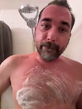 Snapshot of Fun_Time_Ron_2 chatting on November 11, 2025, 3:39 am Fun Time Ron 2 online show from November 11, 2025, 3:39 am