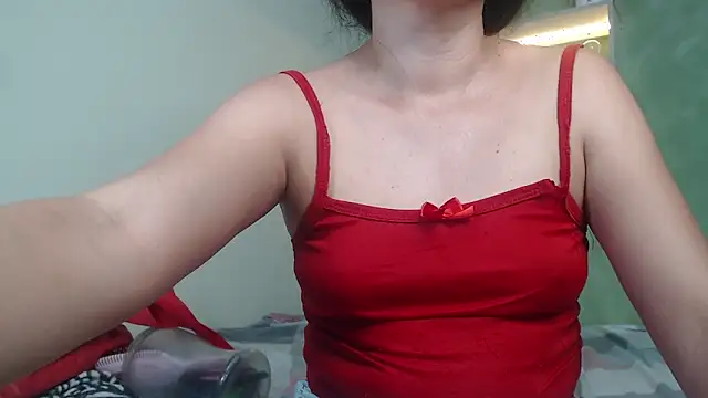 Snapshot of Renata_Rivas chatting on May 13, 2026, 3:48 am Renata Rivas online show from May 13, 2026, 3:48 am