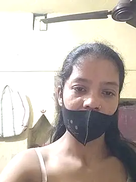 Jaanvi G online show from November 8, 2025, 6:18 pm