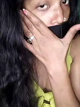 Jaanvi G online show from December 14, 2025, 5:24 am