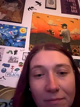 PauliinaBlue online show from October 11, 2025, 10:30 pm