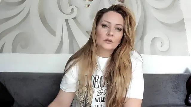 Snapshot of 88__callmemadam__88 chatting on November 13, 2025, 8:02 am 88 callmemadam 88 online show from November 13, 2025, 8:02 am