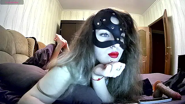 Snapshot of EvaTech chatting on March 18, 2026, 6:00 pm EvaTech online show from March 18, 2026, 6:00 pm