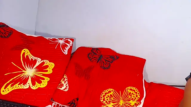 XSpicyQueenX online show from February 11, 2026, 8:03 pm