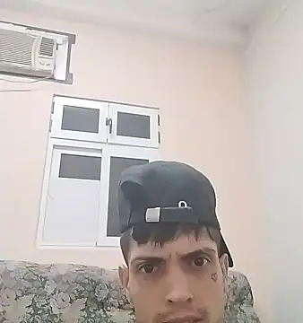 Laikerxxx online show from October 25, 2025, 8:22 am