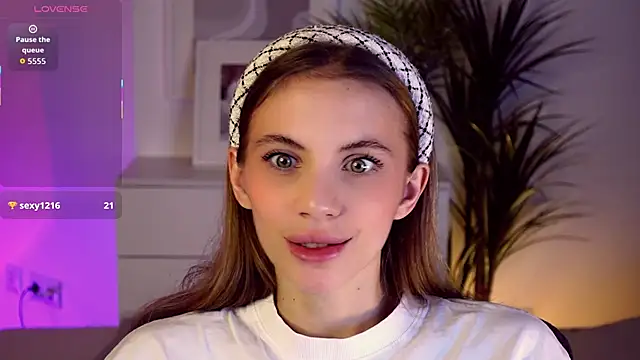 mia silkk online show from November 14, 2025, 6:23 am