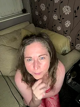 foxy-Chantelle online show from October 18, 2025, 11:49 pm