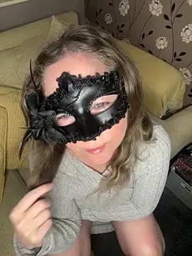 foxy-Chantelle online show from November 13, 2025, 11:14 pm