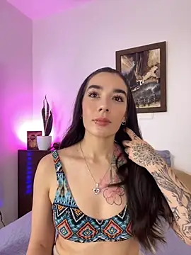 Snapshot of _Emily_Sands_ chatting on November 11, 2025, 7:03 pm Emily Sands online show from November 11, 2025, 7:03 pm