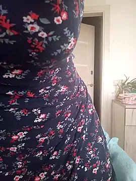 Ambika beauty online show from October 18, 2025, 11:00 am