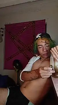 Snapshot of saenzjhonny chatting on October 27, 2025, 1:53 am saenzjhonny online show from October 27, 2025, 1:53 am