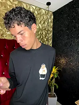 Snapshot of jhojan_foxxx_ chatting on October 15, 2025, 7:14 pm jhojan foxxx online show from October 15, 2025, 7:14 pm