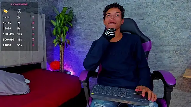 Snapshot of jhojan_foxxx_ chatting on November 2, 2025, 11:23 am jhojan foxxx online show from November 2, 2025, 11:23 am