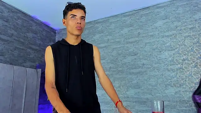 Snapshot of jhojan_foxxx_ chatting on November 12, 2025, 8:59 am jhojan foxxx online show from November 12, 2025, 8:59 am