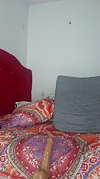 Emily sexxy1 online show from November 12, 2025, 6:03 am