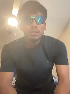 sniper2801 online show from June 9, 2026, 6:52 pm