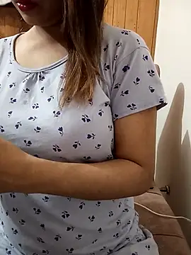 Tanha18 online show from March 7, 2026, 3:09 pm