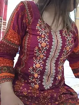 Tanha18 online show from July 6, 2026, 2:08 am