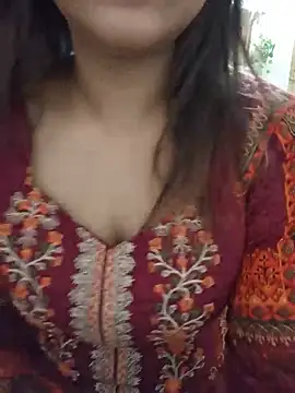 Tanha18 online show from July 29, 2026, 12:09 am