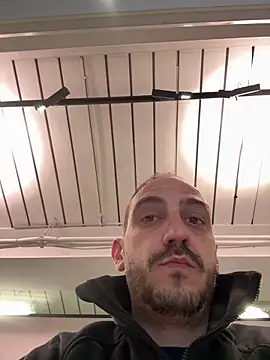 AlexGogo23 online show from April 4, 2026, 11:08 am