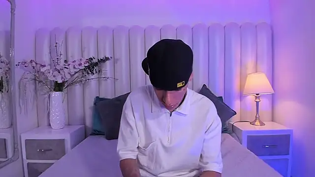 GaelCarter online show from October 26, 2025, 4:07 am