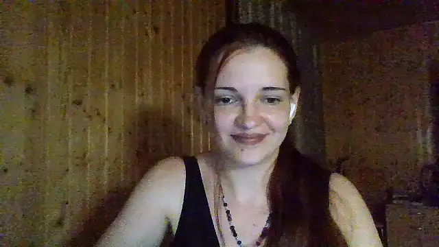 AmeliieLaFleur online show from May 17, 2026, 7:32 pm