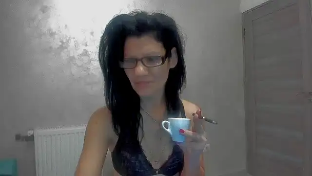 Snapshot of SweetSin40 chatting on January 18, 2026, 8:51 am SweetSin40 online show from January 18, 2026, 8:51 am