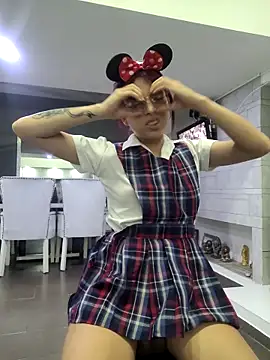 Snapshot of l0lita_sweet chatting on October 20, 2025, 10:54 pm l0lita sweet online show from October 20, 2025, 10:54 pm