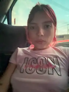 Snapshot of l0lita_sweet chatting on November 9, 2025, 9:57 pm l0lita sweet online show from November 9, 2025, 9:57 pm