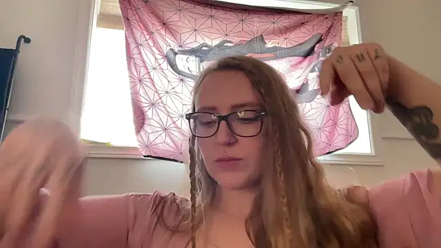 Pattyworld69 online show from June 1, 2026, 8:43 pm