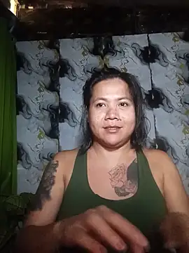 Snapshot of trishacummerts chatting on May 26, 2026, 8:21 am trishacummerts online show from May 26, 2026, 8:21 am