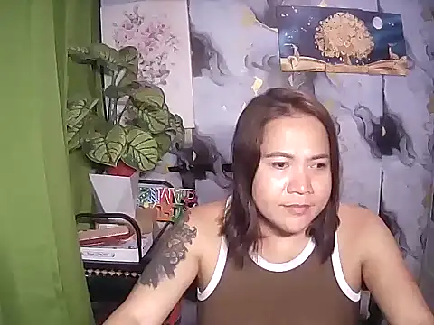 trishacummerts online show from July 25, 2026, 1:08 pm