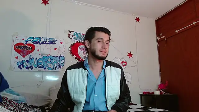 picante70  online show from April 15, 2026, 2:51 am