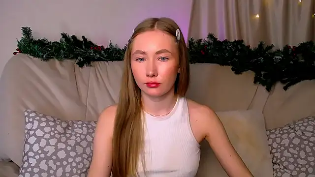 Snapshot of EllyColins chatting on December 20, 2025, 3:02 am EllyColins online show from December 20, 2025, 3:02 am