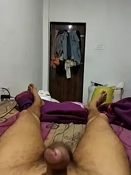 Playboyx143xh online show from April 17, 2026, 7:28 pm