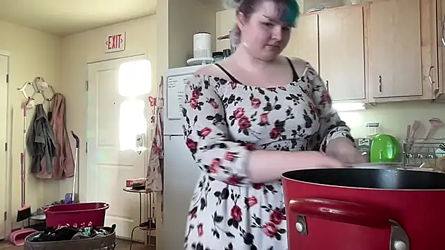 Snapshot of babycakespnw chatting on October 15, 2025, 12:55 am babycakespnw online show from October 15, 2025, 12:55 am