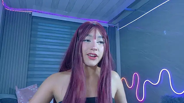 Snapshot of Naaomi_cute chatting on November 11, 2025, 10:21 pm Naaomi cute online show from November 11, 2025, 10:21 pm