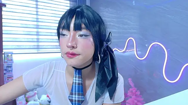 Snapshot of Naaomi_cute chatting on December 19, 2025, 4:14 pm Naaomi cute online show from December 19, 2025, 4:14 pm